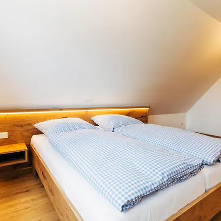 Vakantiehuis Hof Koehne - Landvergnuegen Rechts *